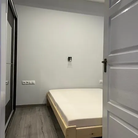 Pinter Apartman 2.